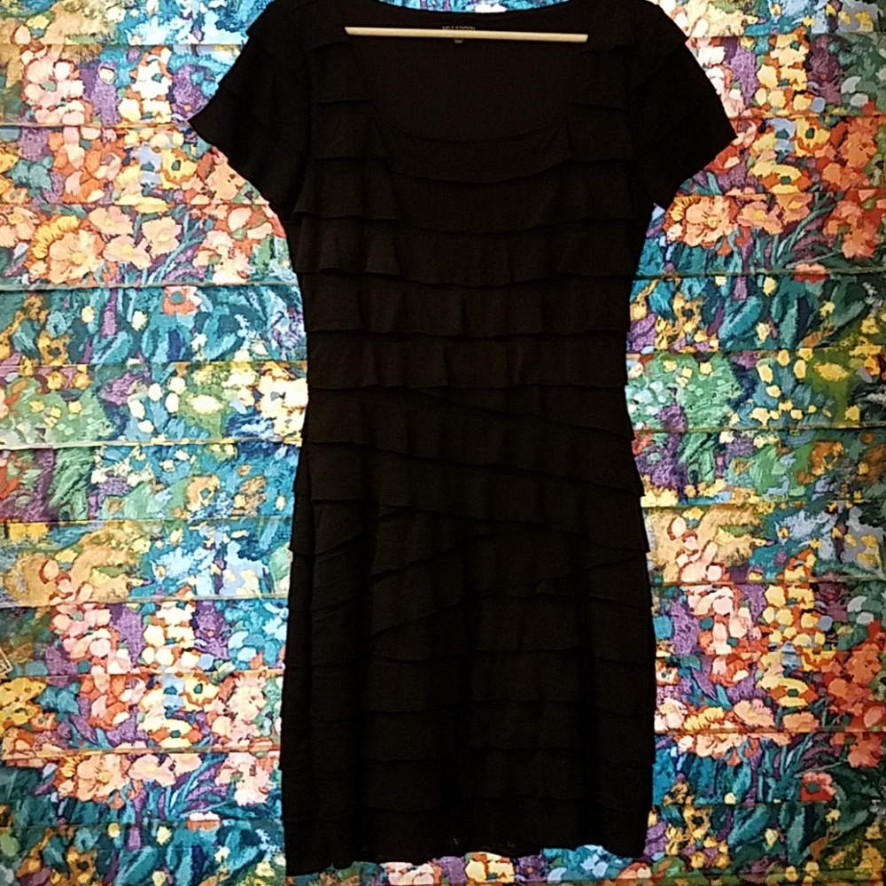 MAX EDITION tiered Black dress..